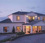 Maslin House - Flights