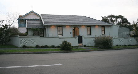 Quinton House - Flights