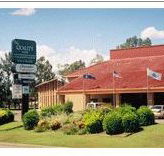 Quality Inn Charbonnier Hallmark - Flights