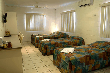 Barrier Reef Motel - Flights