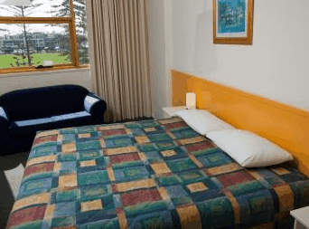 Atlantic Tower Motor Inn - Flights 3