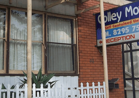 Piccadilly Apartments On Colley - Flights