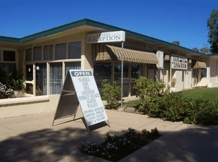 Cowell Jade Motel - Flights