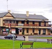 Naracoorte Hotel/Motel - Flights
