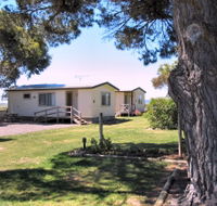 Millicent Hillview Caravan Park - Flights