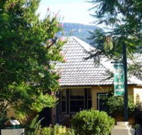 Retrospect Bed and Breakfast - Flights