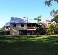 Glasshouse Mountains Ecolodge - Flights
