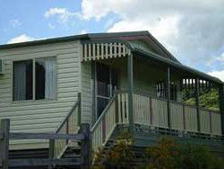 Halls Country Cottages - Flights 0