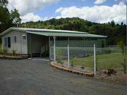 Halls Country Cottages - Flights 1