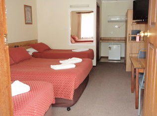 Aalbany Motor Inn - Flights 2
