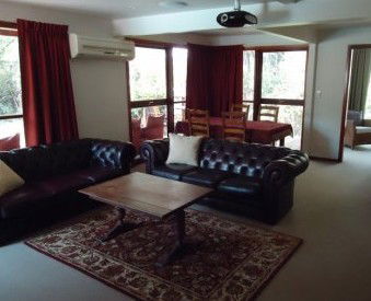 Fairy Wren Lodge Bed & Breakfast - Flights 2