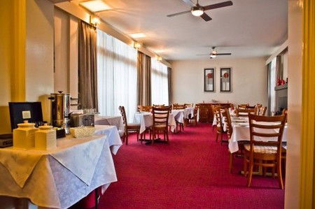 Abbotsleigh Motor Inn - Flights 4