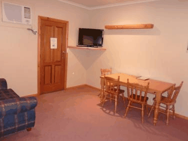 Hahndorf Resort - Flights 2