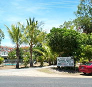 Mareeba Country Caravan Park - Flights