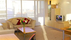Astor Apartments - Flights 2