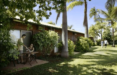 Bayside Holiday Apartments - Flights