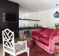 Hepburn at Hepburn - by 8Hotels - Flights