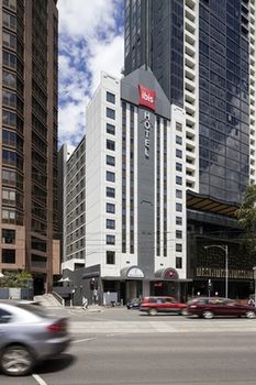 Ibis Melbourne Hotel And Apartments - Flights 5