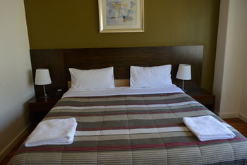 YTI Garden Hotel - Flights 18