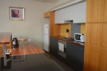 YTI Garden Hotel - Flights 27