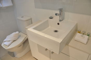 Annam Serviced Apartments - Flights 13