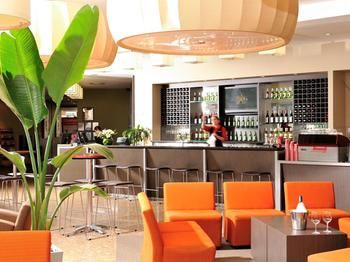 Ibis Melbourne Glen Waverley - Flights 28