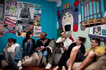 Habitat HQ - Hostel - Flights 13