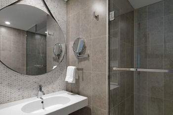 Adina Apartment Hotel Bondi Beach - Flights 7
