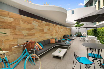 Adina Apartment Hotel Bondi Beach - Flights 11