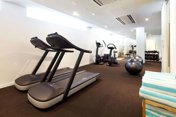 Adina Apartment Hotel Bondi Beach - Flights 21