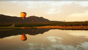 H Boutique Hotel - Flights 28