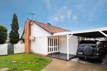 Best Western Fawkner Suites & Serviced Apartments - Flights 47