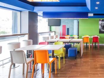 Ibis Budget Dandenong - Flights 30