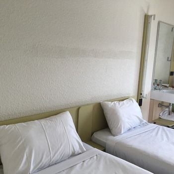 Ibis Budget Fawkner - Flights 10
