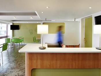 Ibis Budget Fawkner - Flights 26
