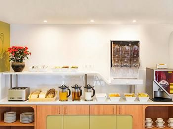 Ibis Budget Fawkner - Flights 27
