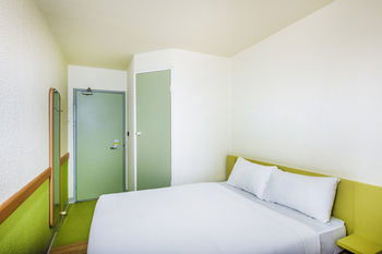 Ibis Budget Fawkner - Flights 29