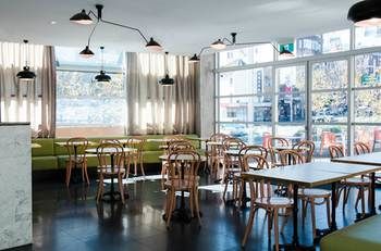 Ibis Budget Sydney East - Flights 27