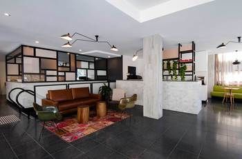 Ibis Budget Sydney East - Flights 38