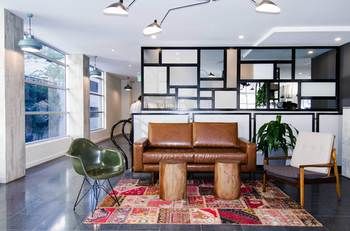 Ibis Budget Sydney East - Flights 39