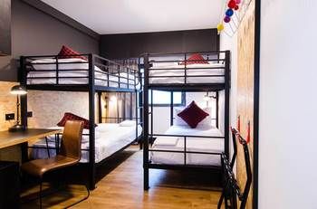 Ibis Budget Sydney East - Flights 41