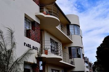 Albert Road Serviced Apartments - Flights 1