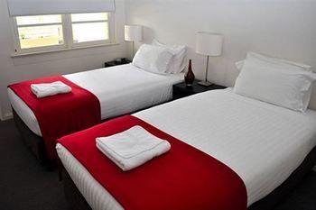 Albert Road Serviced Apartments - Flights 5