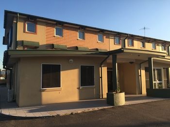 Ibis Budget Casula Liverpool - Flights 25