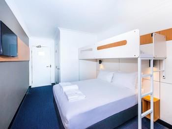 Ibis Budget Casula Liverpool - Flights 40