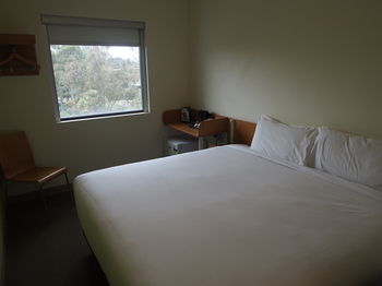 Ibis Budget Sydney Olympic Park - Flights 16
