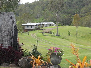 Yabbaloumba Retreat - Flights 26