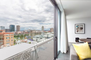 Apartment Hotel East Central - Flights 3