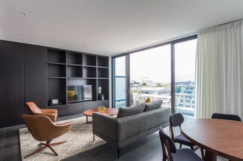 Apartment Hotel East Central - Flights 39