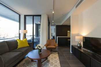 Apartment Hotel East Central - Flights 43
